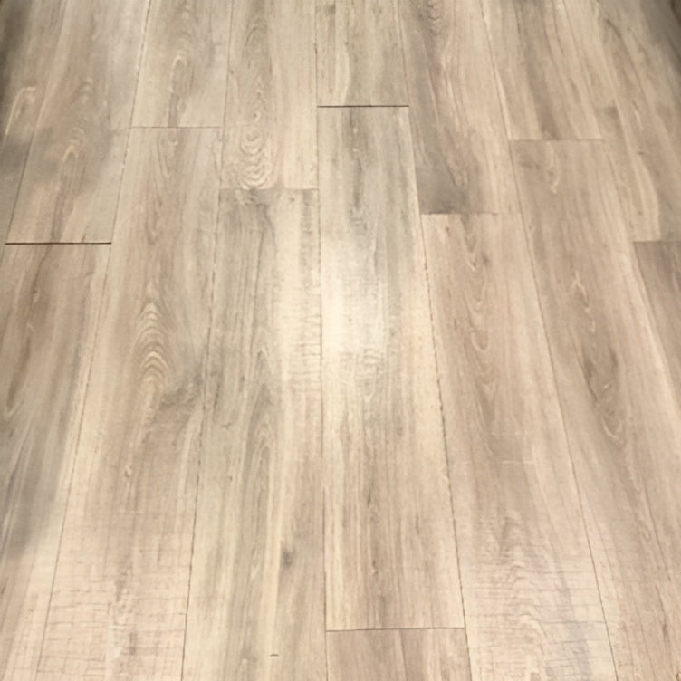 Outlast+ Sand Dune Oak 12 mm T x 7.5 in. W Waterproof Laminate Wood Flooring (19.6 sqft/case)