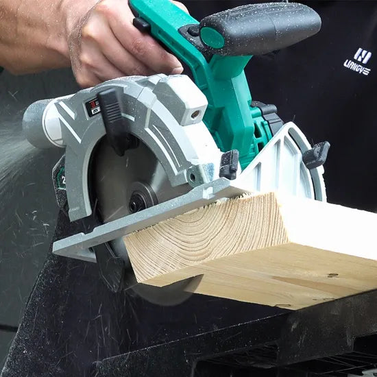 Liangye Battery Wood Cutting Power Tools 20V Cordless Electric Circular Saw
