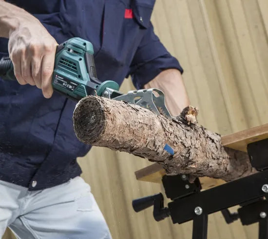 Liangye Hand Held Power Tools 10.8V Battery Powered Cordless Electric Reciprocating Saw