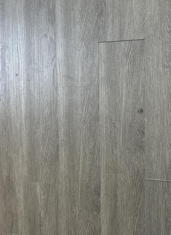 TrafficMaster Aiden Platinum 6 MIL x 6 in. W x 36 in. L Click Lock Waterproof Luxury Vinyl Plank Flooring