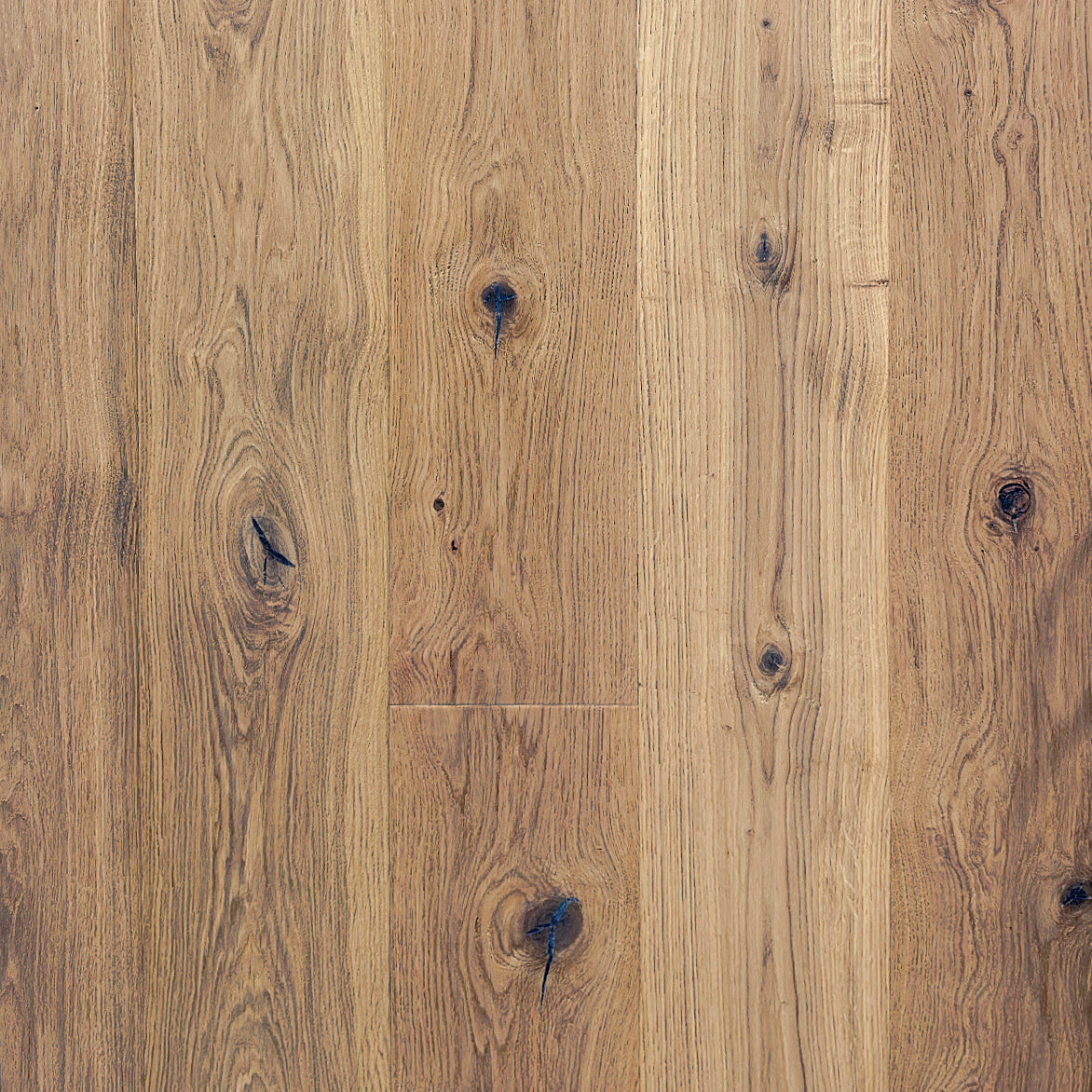 Voyage Belfast White Oak Wire-Brushed Engineered Hardwood