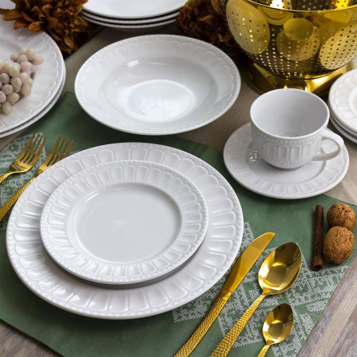 20-Piece Charlotte White Porcelain Dinnerware Set (Service for 4)