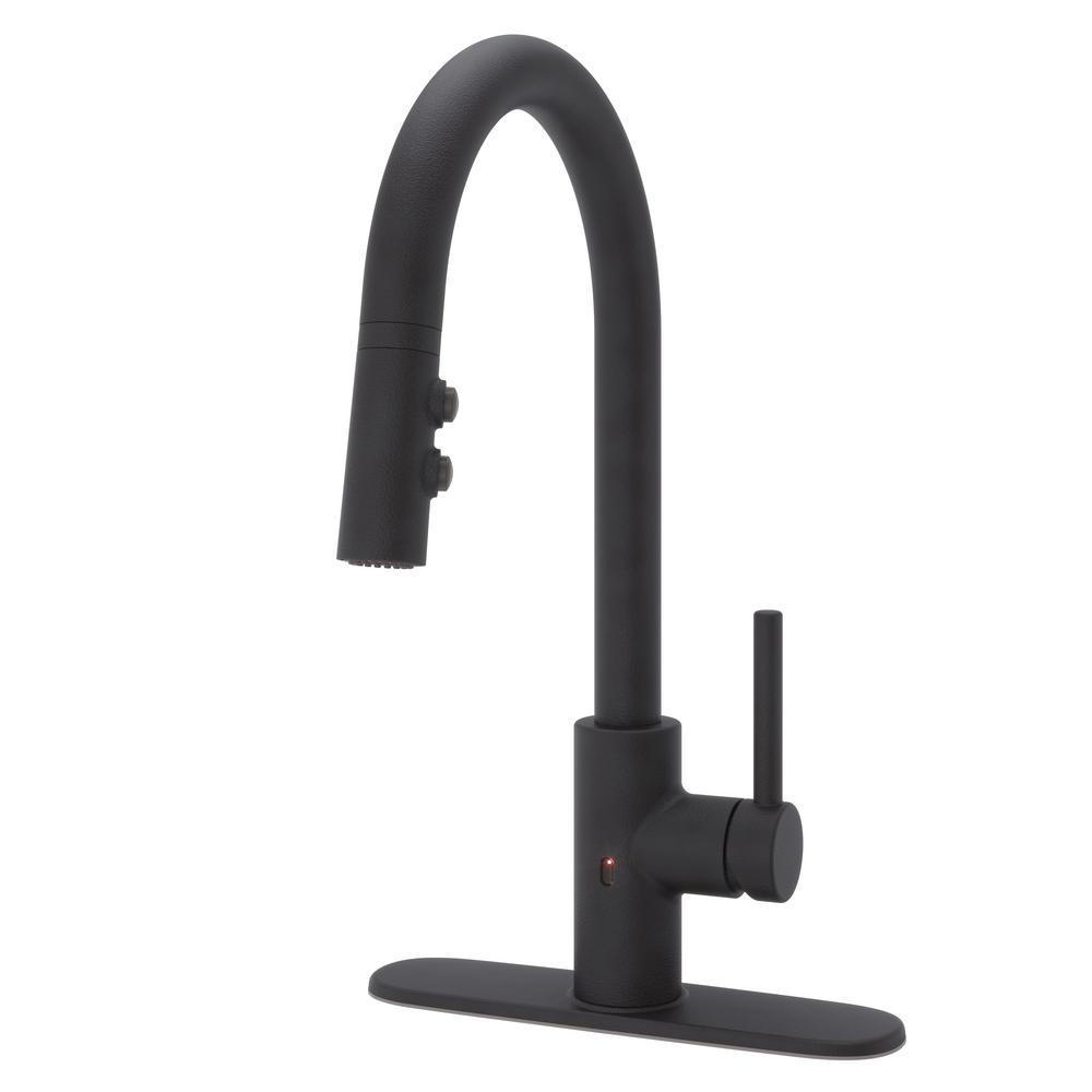 Stellen Single-Handle Electronic Pull-Down Sprayer Kitchen Faucet with React Touchless Technology in Black - Super Arbor