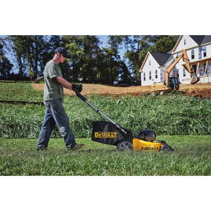 DEWALT 20 in. 20V MAX Lithium Ion Cordless Battery Walk Behind Push Lawn Mower with (4) 5.0Ah Batteries and Charger Included