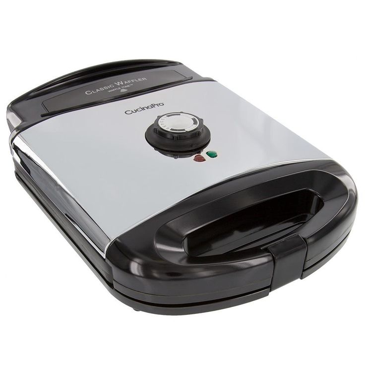 Classic 4-Slice Stainless Steel American Waffle Maker