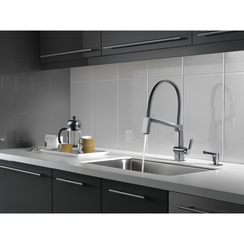 Pivotal Single-Handle Pull-Down Sprayer Kitchen Faucet with MagnaTite Docking in Arctic Stainless - Super Arbor