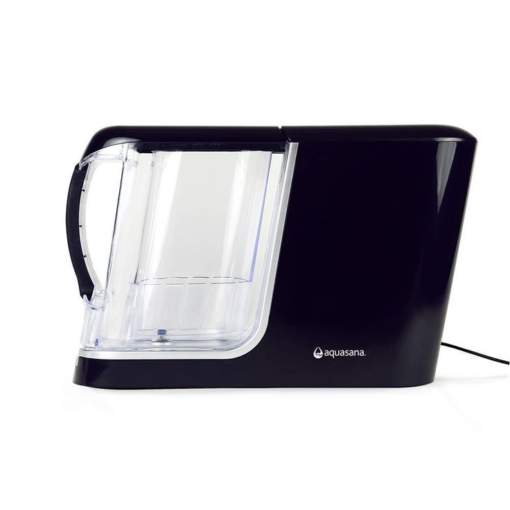 Clean Water Machine with Pitcher in White
