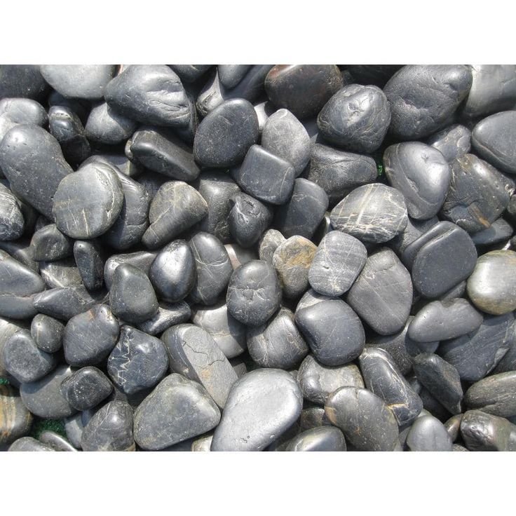 MSI Ash Beach 0.5 cu. ft. 3 cm to 5 cm River Rock approx. 40 lbs. Bag (24 cu. Ft. / 42 Bags / Pallet)