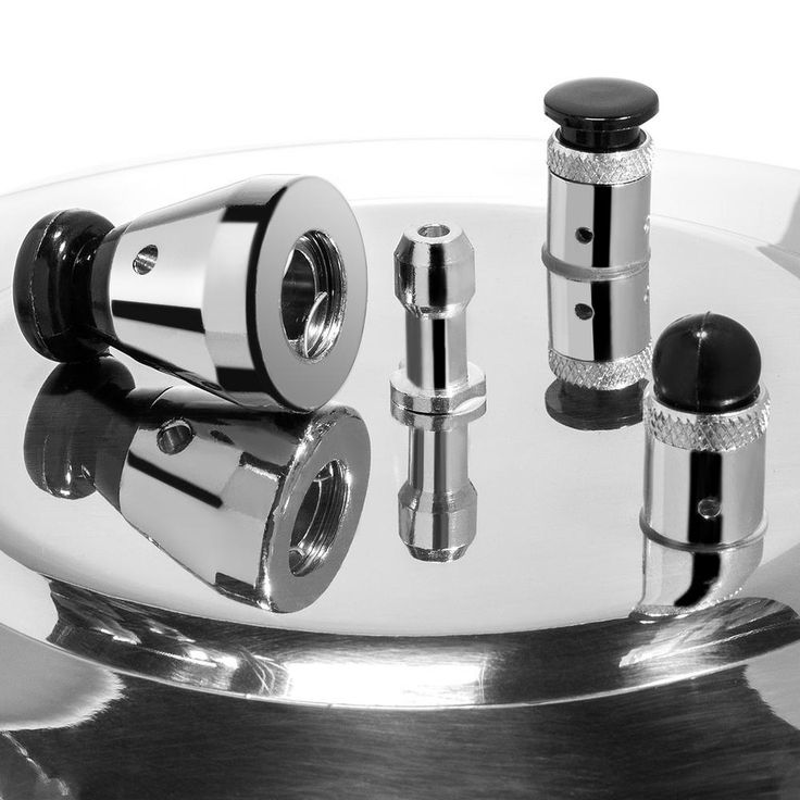 6 qt. Aluminum Pressure Cooker with Pressure Release