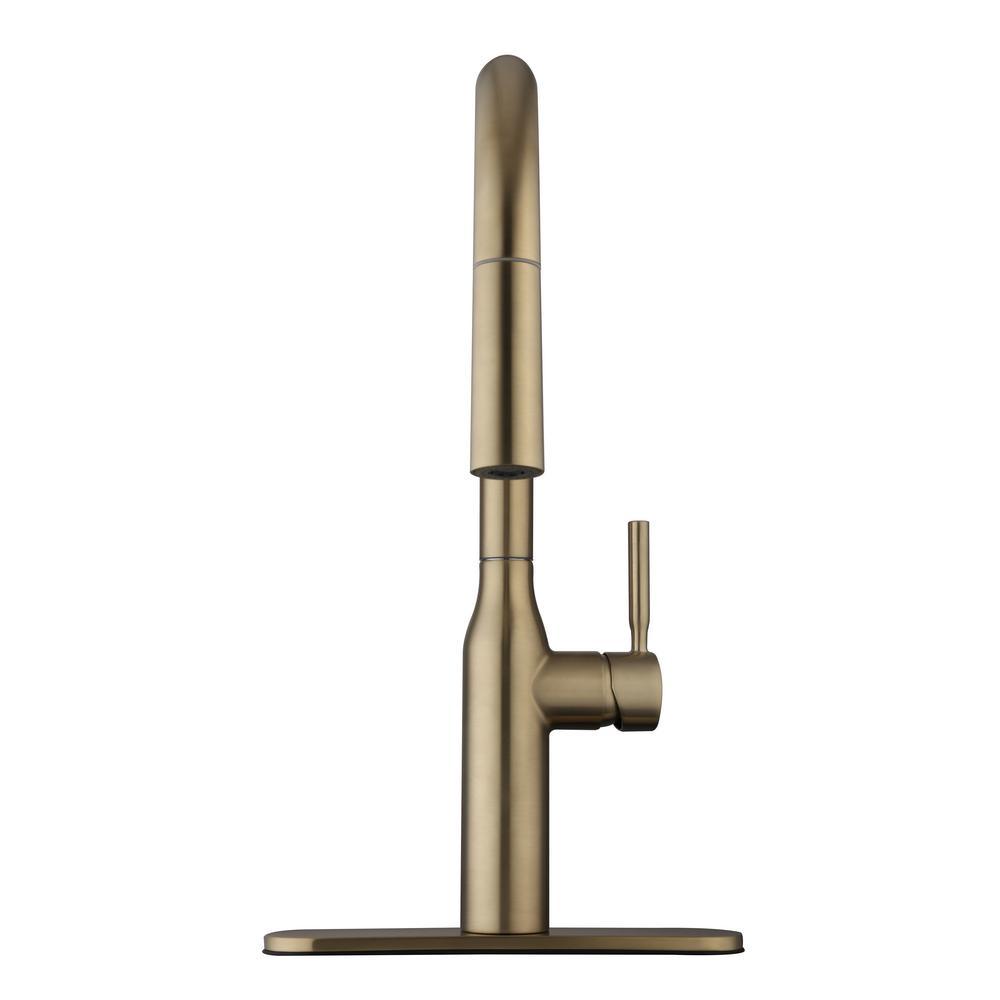 Upson Single-Handle Pull-Down Sprayer Kitchen Faucet in Matte Gold - Super Arbor