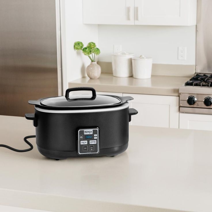 6 Qt. Black Slow Cooker with Touchpad Controls and Keep Warm Setting