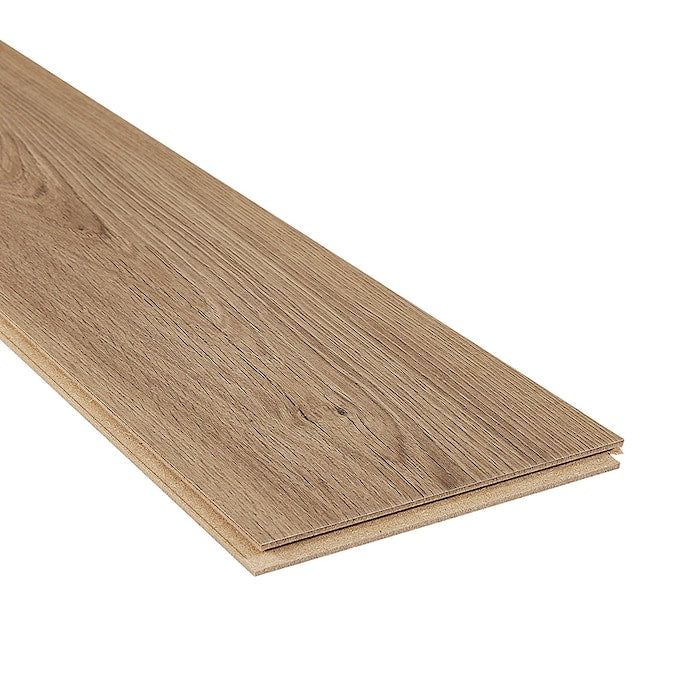 STAINMASTER PetProtect Tanglewood Oak 12-mm T x 7-1/2-in W x 47-1/4-in L Waterproof Wood Plank Laminate Flooring (22.09-sq ft / Carton)