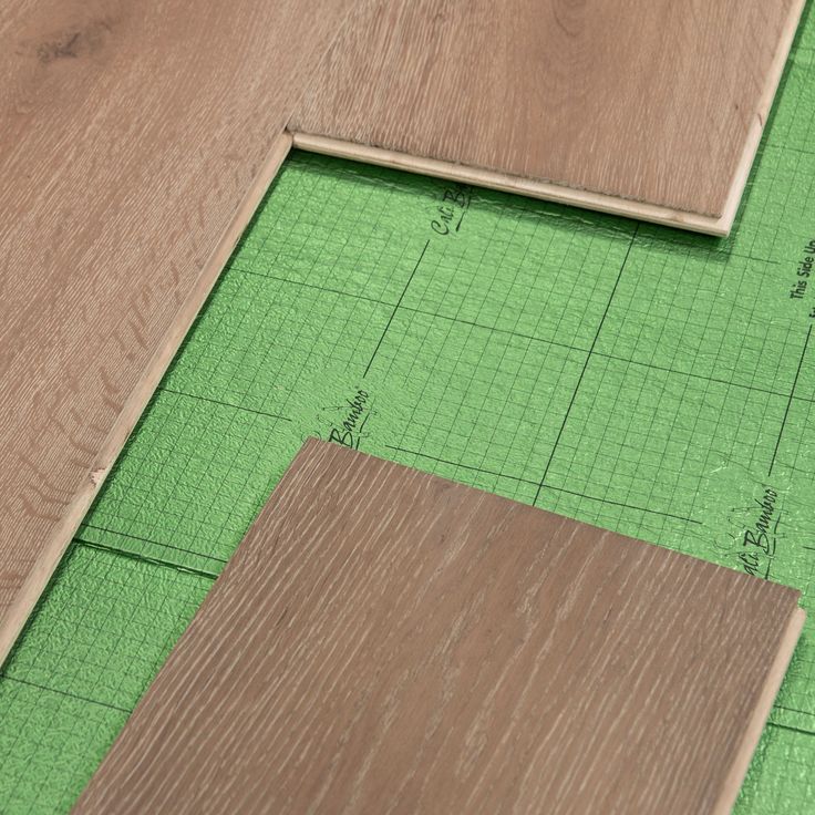 CALI Meritage Carmel Valley Oak 9-1/2-in W x 3/5-in T x Varying Length Wirebrushed Water Resistant Engineered Hardwood Flooring (34.1-sq ft / Carton)