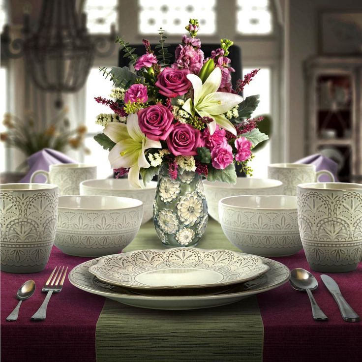 16-Piece Modern White Lace Stoneware Dinnerware Set (Service for 4)