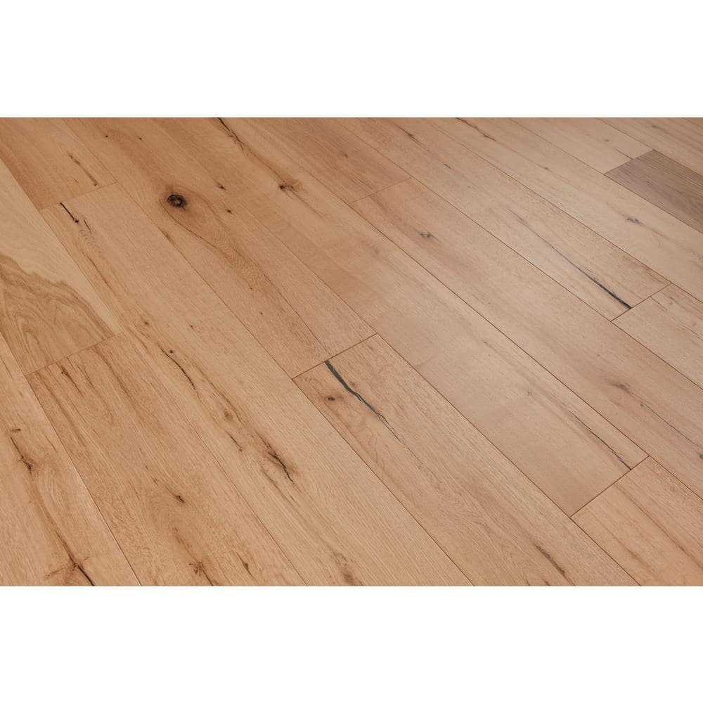 Bruce Time Honored Aged Natural Wh Oak 3/8 in. T x 6.5 in. W T+G Wire Brushed Engineered Hardwood Flooring (32.11 sq.ft./ctn)