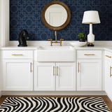 Hampton Bay Avondale 24 in. Alpine White Shaker Base Kitchen Cabinet