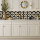 LIFEART CABINETRY Newport Ready to Assemble Base Cabinet with 2-Door and 1-Drawer in Classic White