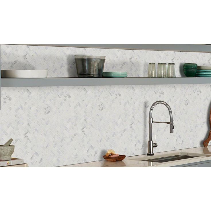 MSI Calacatta Cressa Herringbone 12 in. x 12 in. x 10 mm Honed Marble Mesh-Mounted Mosaic Tile (9.4 sq. ft. / case)