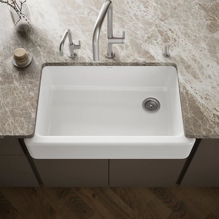 KOHLER Whitehaven 35.68-in x 21.56-in White Single Bowl Tall (8-in or Larger) Undermount Apron Front/Farmhouse Residential Kitchen Sink