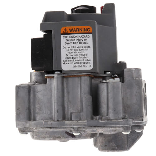 Goodman-Amana B1282602 gas valve - detail view (Voltage: 24v; Product Type: Gas Valve)