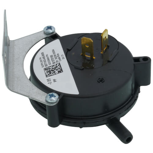 Goodman-Amana B1370150 pressure switch - front view (Product Type: Pressure Switch)