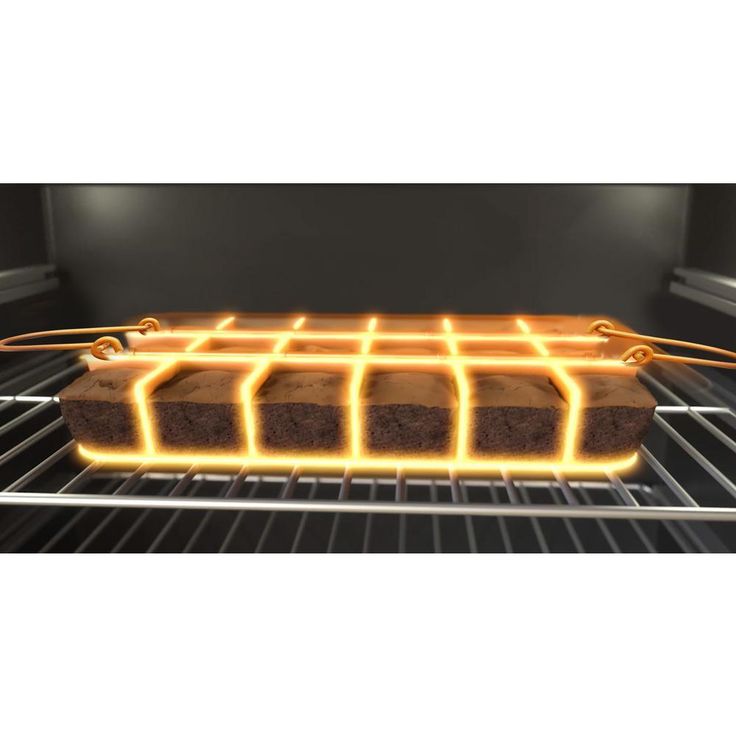 Brooklyn Brownie Non-Stick Baking Pan with Built-in Slicer (18-Brownies Capacity)