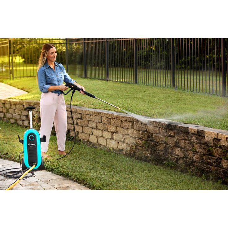 POWER 2200 PSI 1.76 GPM Electric Pressure Washer in Blue