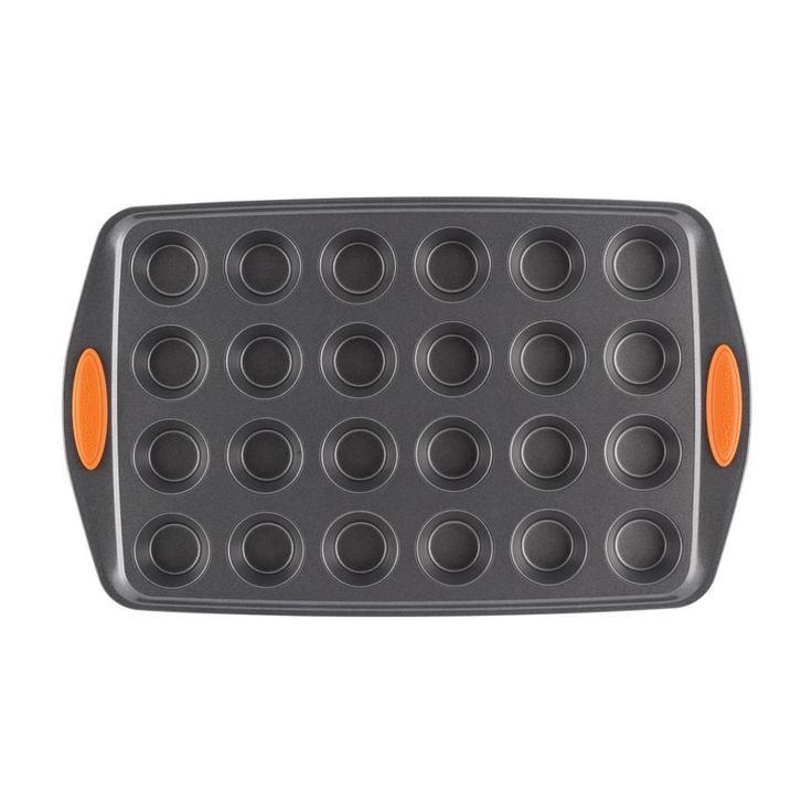 Oven Lovin' Mini Cupcake Pan