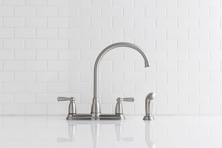 Banbury High-Arc 2-Handle Standard Kitchen Faucet with Side Sprayer in Spot Resist Stainless