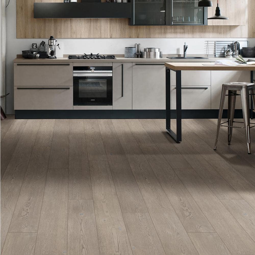 MSI Baker Cove White Oak XXL 5/8 in. T x 9.45 in. W Tongue and Groove Engineered Hardwood Flooring (1363.92 sq. ft./pallet)
