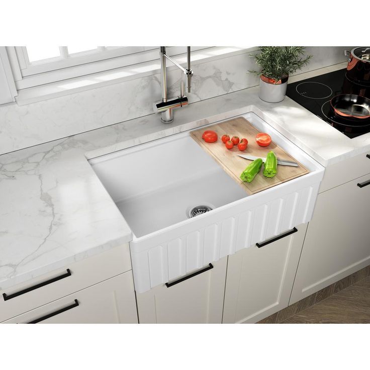 Yorkshire Farmhouse Fireclay 33 in. Single Bowl Kitchen Sink with Cutting-Board, Grid and Strainer in White