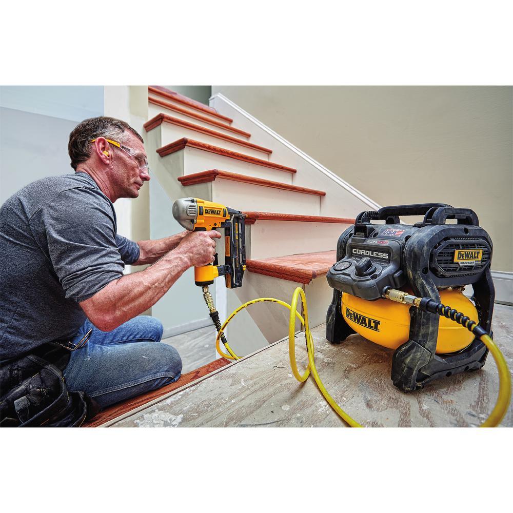 FLEXVOLT 2.5 Gal. 60-Volt MAX Brushless Cordless Electric Air Compressor Kit w/ Battery 2Ah, Charger and Bonus Battery - Super Arbor