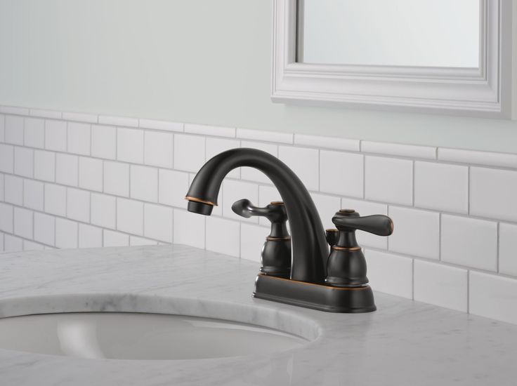 Delta Windemere Oil Rubbed Bronze 2-Handle 4-in Centerset WaterSense Bathroom Sink Faucet with Drain