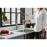 Simplice Single-Handle Pull-Down Sprayer Kitchen Faucet in Vibrant Stainless - Super Arbor