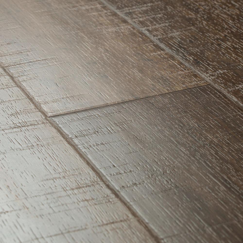 Pergo Outlast+ Waterproof Lawrence Chestnut 10 mm T x 6.14 in. W x 47.24 in. L Laminate Flooring (16.12 sq. ft. / case)
