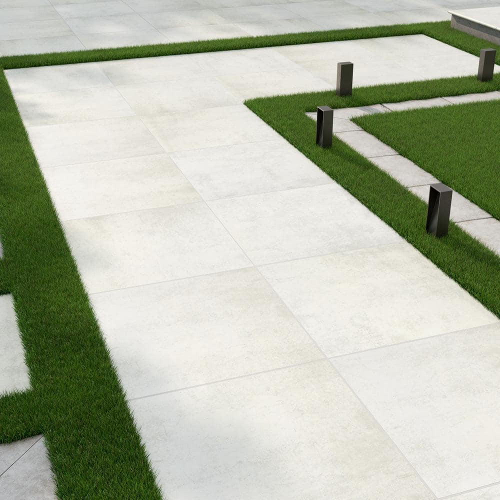 MSI Beton Blanco 24 in. x 24 in. Matte Porcelain Paver Tile (224 sq. ft. /Pallet)