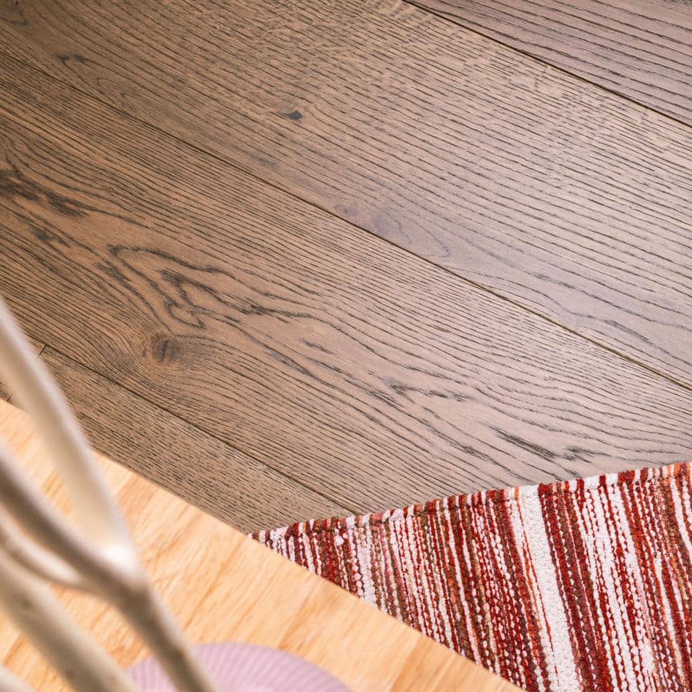 MSI Beverly Mill White Oak XXL 5/8 in. T x 9.45 in. W Tongue and Groove Engineered Hardwood Flooring (34.10 sq. ft./case)
