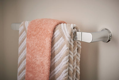 Moen Genta 18 in. Towel Bar in Chrome
