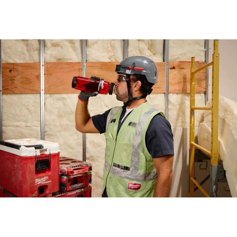 Milwaukee PACKOUT Chug Lid – Leakproof, Dishwasher-Safe Drinkware Accessory