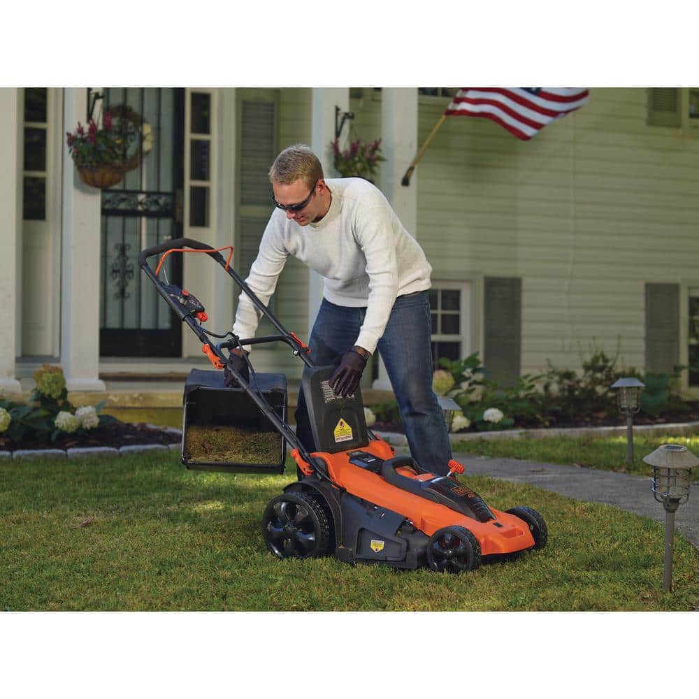 BLACK+DECKER 40V MAX 20 in. Battery Powered Walk Behind Push Lawn Mower with (2) 2Ah Batteries & Charger