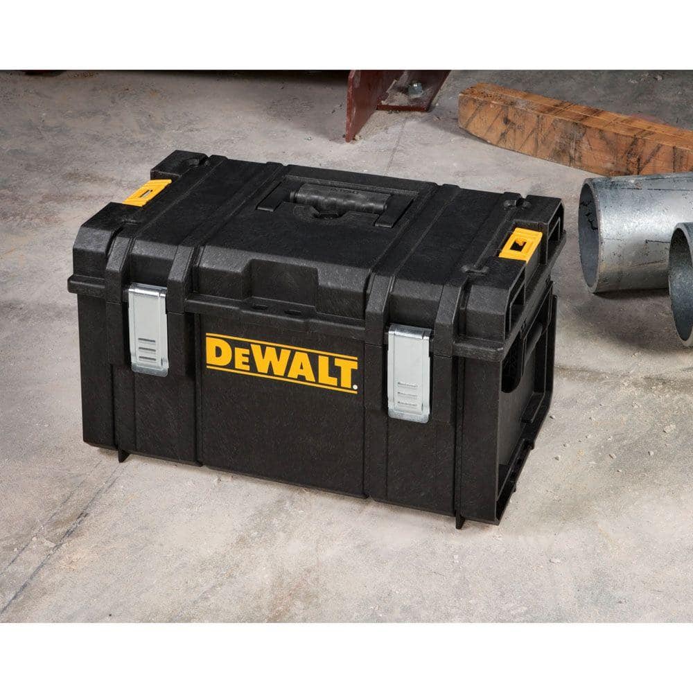 DEWALT TOUGHSYSTEM 22 in. Medium Tool Box