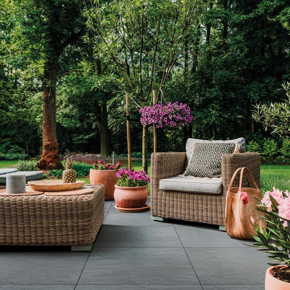 Bluestone Natural Cleft 24 x 24 x 0.75 in. Stone-Look Porcelain Paver