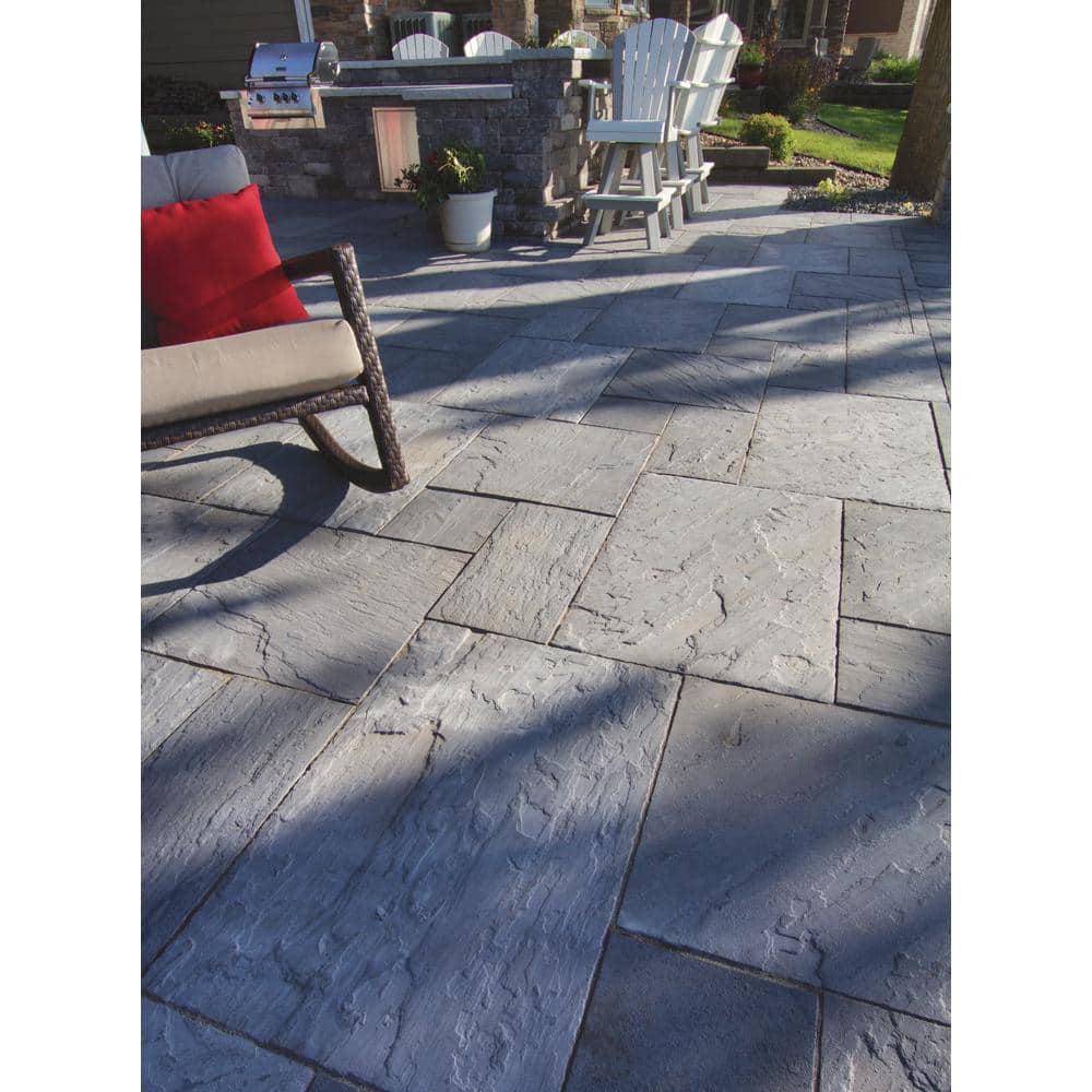 Silver Creek Stoneworks Slate 24 in. x 12 in. x 1.75 in. Bluestone Concrete Paver (22-Pieces/44 sq. ft./Pallet)
