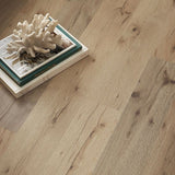 Pergo TimberCraft +WetProtect Dixon Oak Laminate Flooring with Underlayment