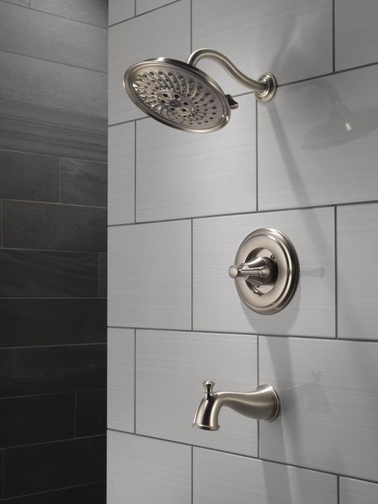 Delta Valdosta with H2Okinetic Technology Spotshield Brushed Nickel 1-Handle Bathtub and Shower Faucet with Valve