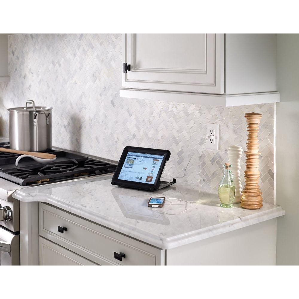 Decora 20 Amp 125-Volt Combination Duplex Outlet and USB Outlet, White - Super Arbor