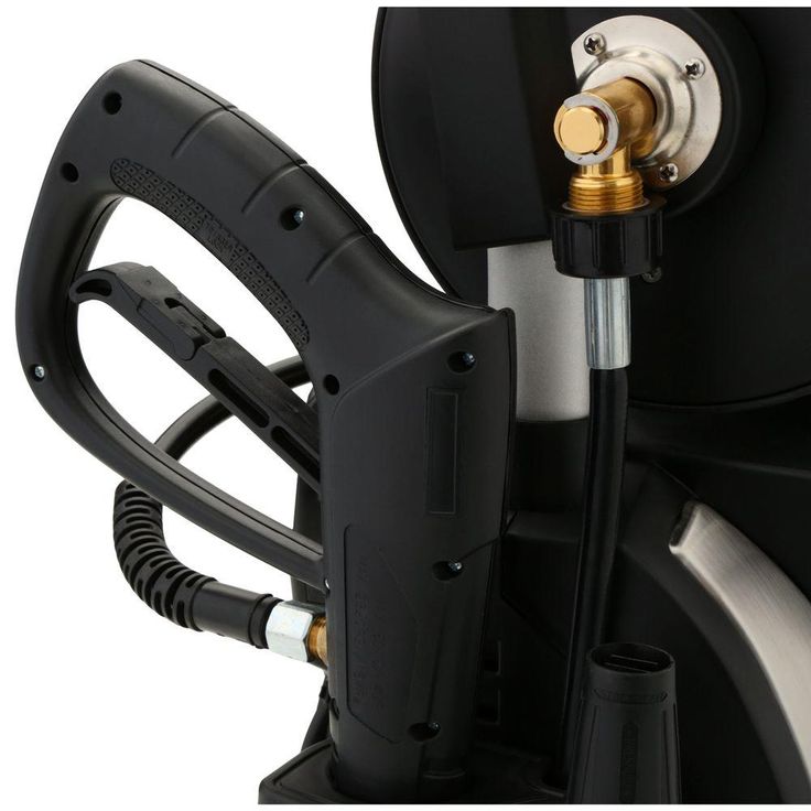 Beast 2,000 psi 1.5 GPM Electric Pressure Washer with Multiple Accessories