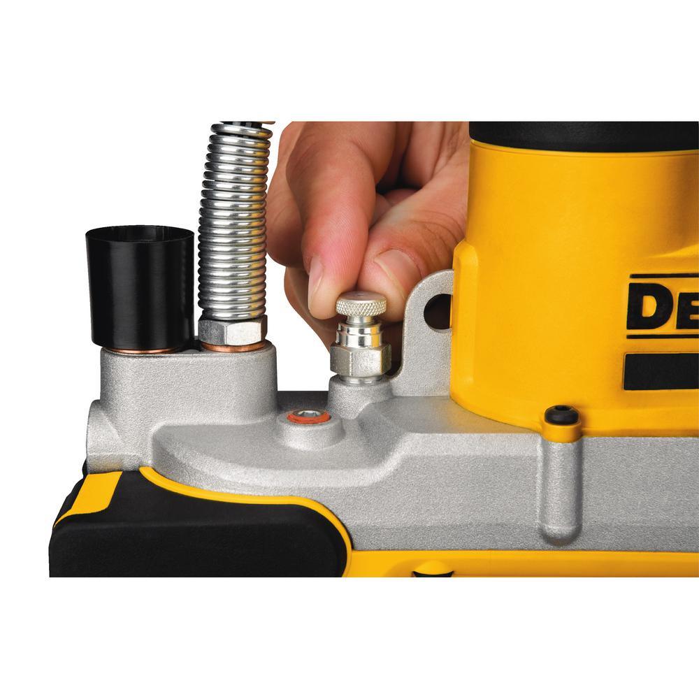 20-Volt MAX Cordless Grease Gun (Tool-Only) - Super Arbor