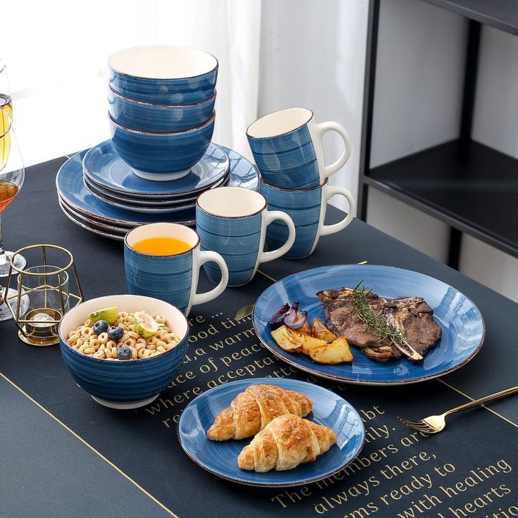 Bella 16- Piece Blue Porcelain Dinnerware Sets (Service for Set for 4)