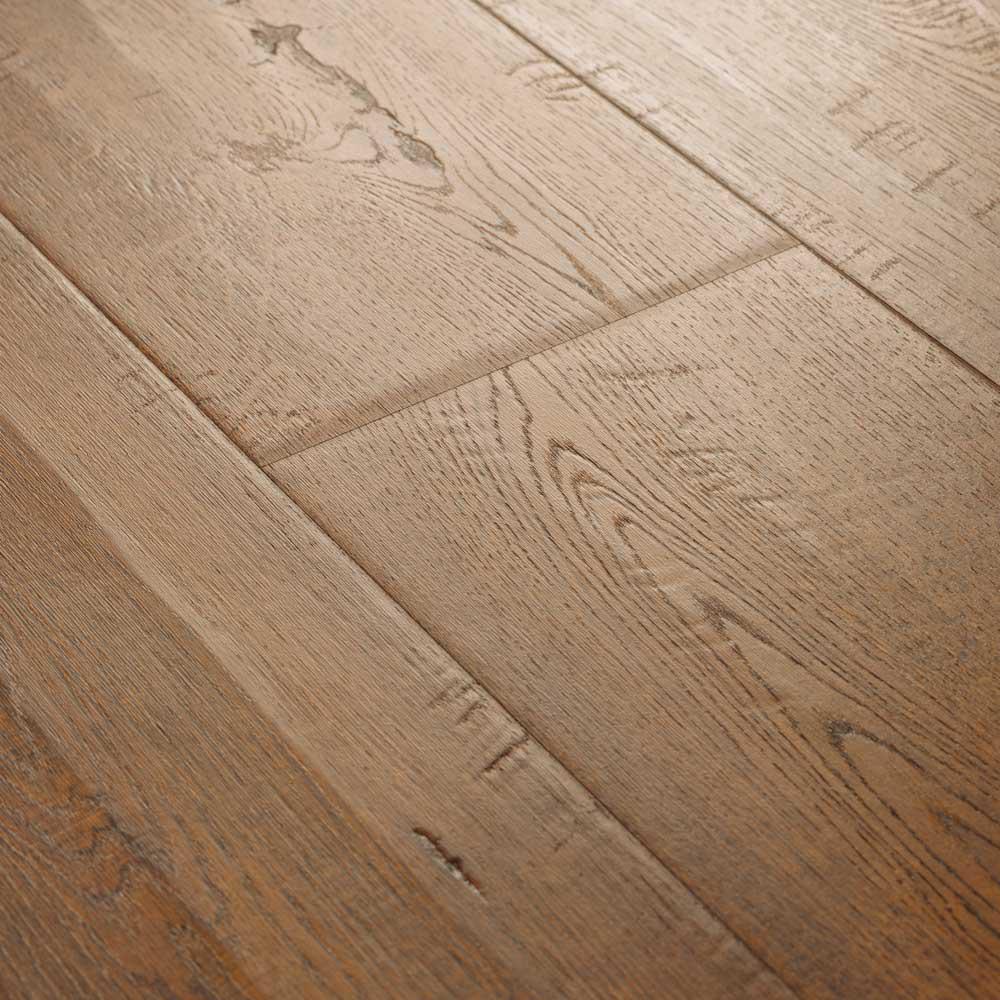 Pergo Outlast+ Waterproof Auburn Scraped Oak 10 mm T x 6.14 in. W x 47.24 in. L Laminate Flooring (451.36 sq. ft. / pallet)